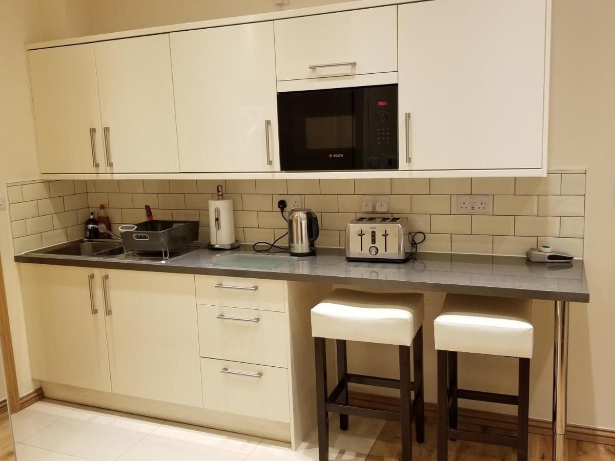 London Luxury Apartments 5 Min Walk From Ilford Station, With Free Parking Free Wifi Exterior photo