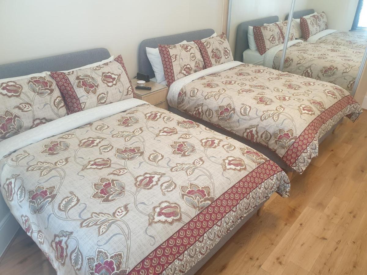 London Luxury Apartments 5 Min Walk From Ilford Station, With Free Parking Free Wifi Exterior photo