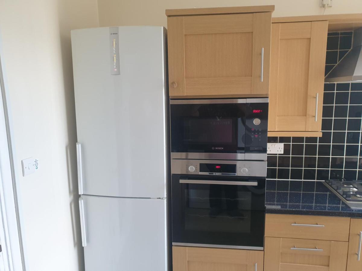 London Luxury Apartments 5 Min Walk From Ilford Station, With Free Parking Free Wifi Exterior photo