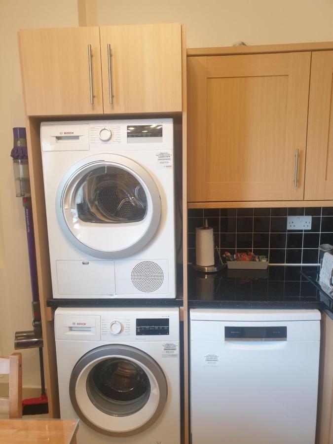 London Luxury Apartments 5 Min Walk From Ilford Station, With Free Parking Free Wifi Exterior photo